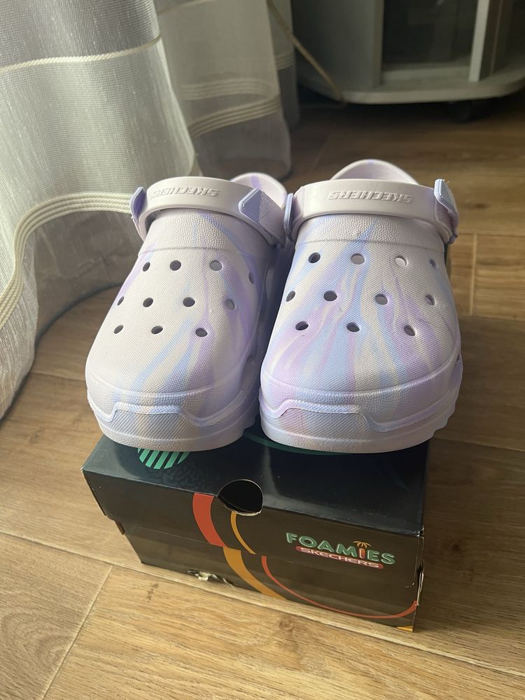 Продам тапочки крокси «SKECHERS»