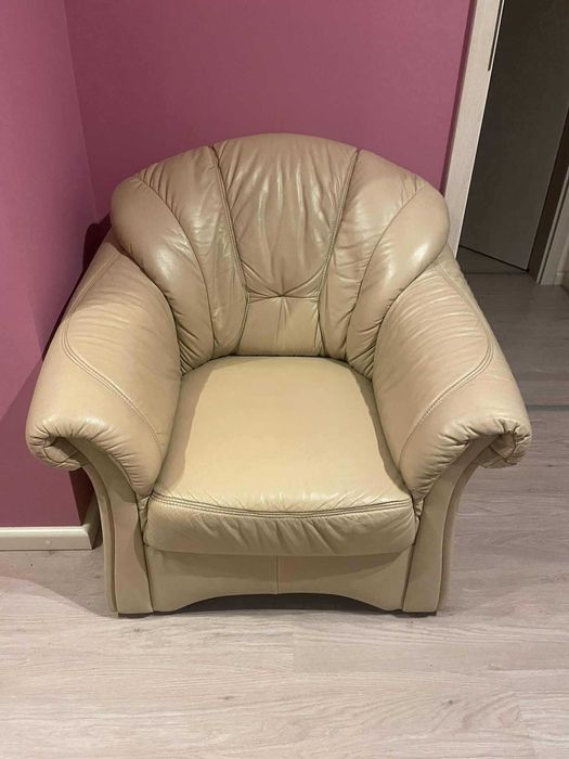 Fotel skórzany kolor ecru