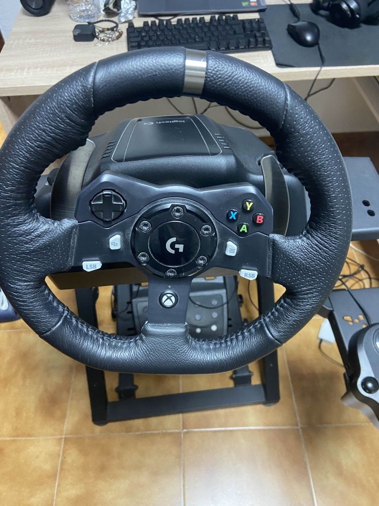 Simulador Completo Volante G920, Pedais, Mudanças e Suporte.