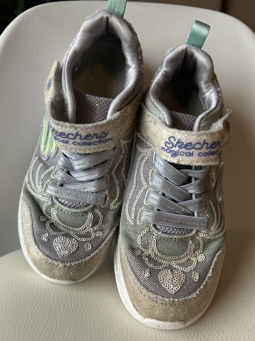 Buty Skechers świecące