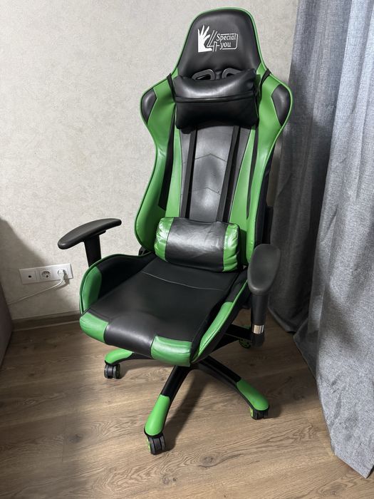 Ігрове крісло special 4 you зелено-чорне