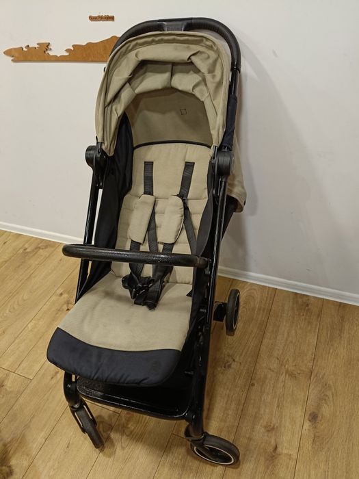 Cybex Beezy lekki wózek spacerowy do 22kg,
