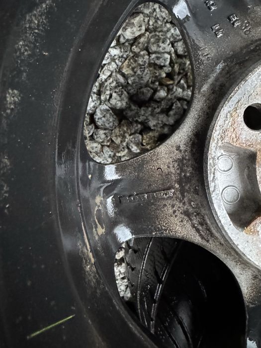 Felgi Borbet 4x100 175/65/13 opony zima VW Renault Skoda Toyota Daihat