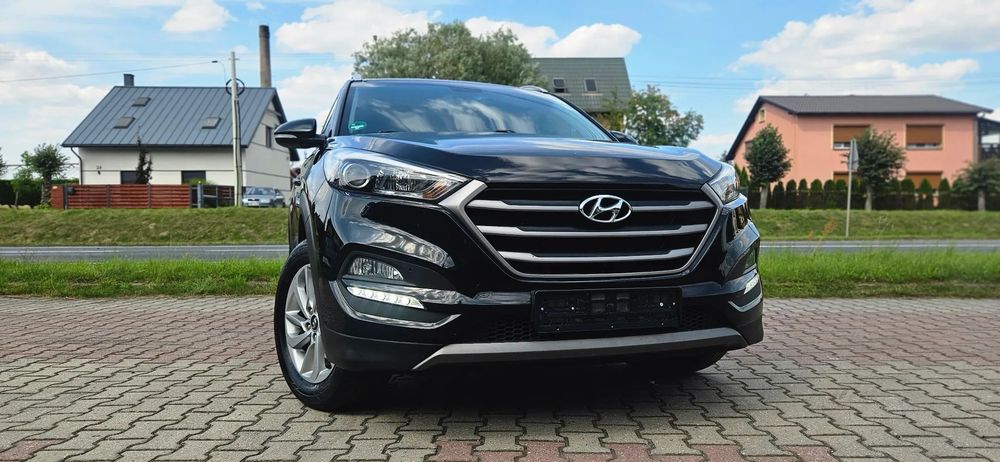 Hyundai Tucson Hyundai Tucson 1.6 Classic blue 2WD - kamera cofania - super auto!