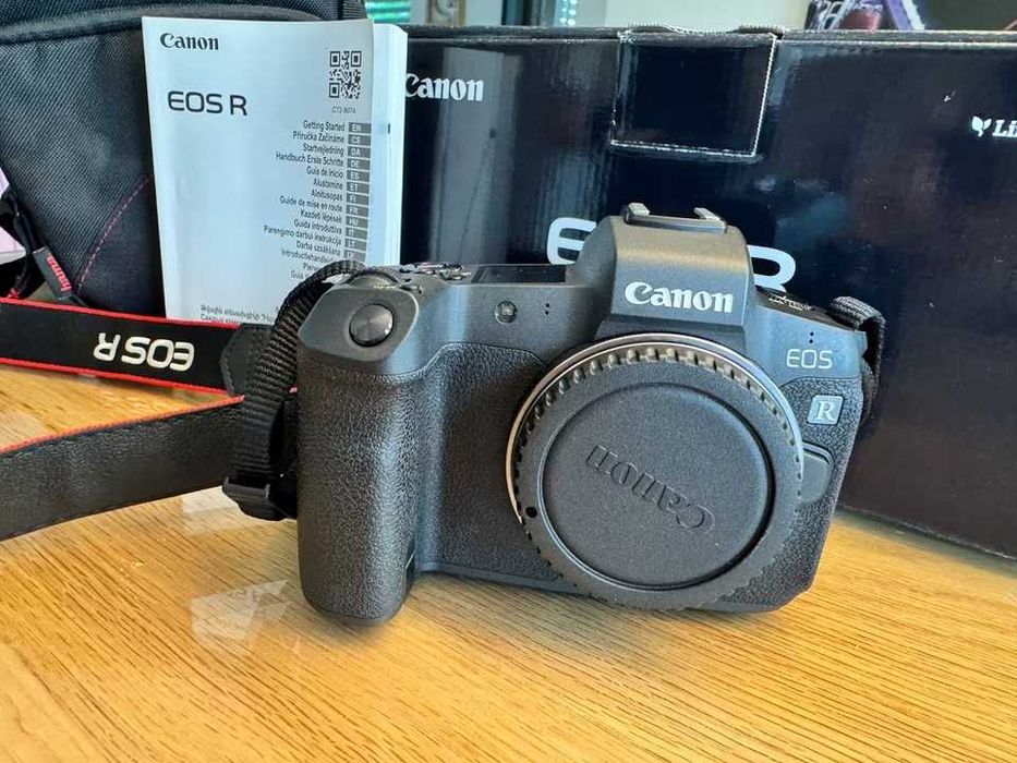 Aparat Canon EOS R Bezlusterkowiec