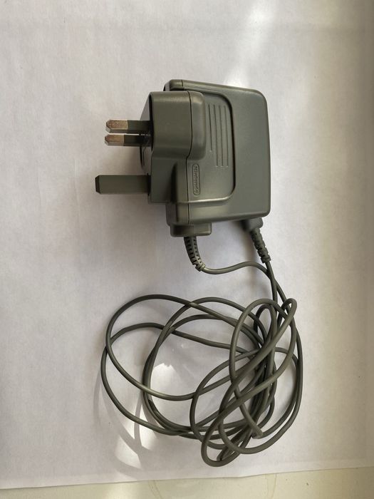 Nintendo DS зарядка