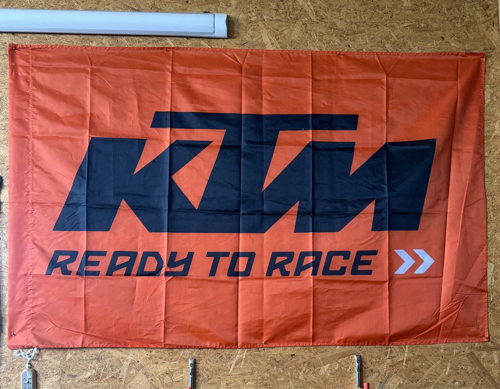 Flaga KTM 150x90 Ready To Race