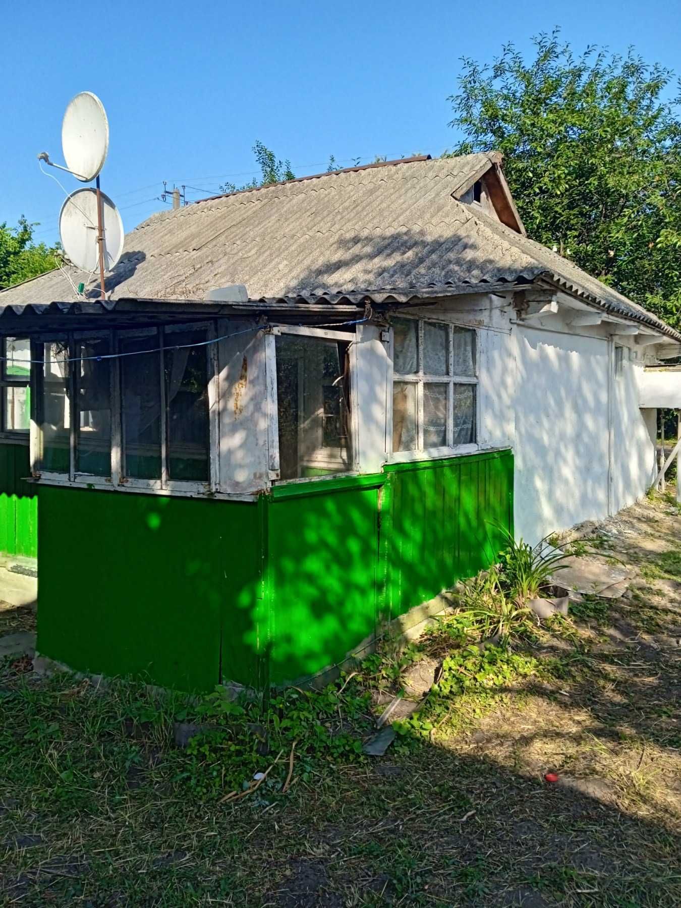 Ділянка з хатою, газом і виходом до ставку біля Білої Церкви
