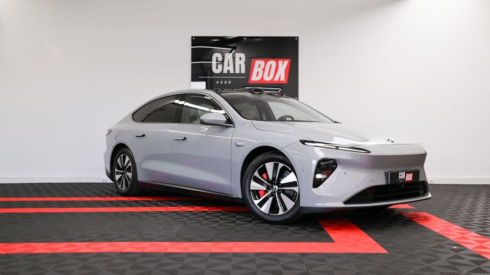 NIO ET7