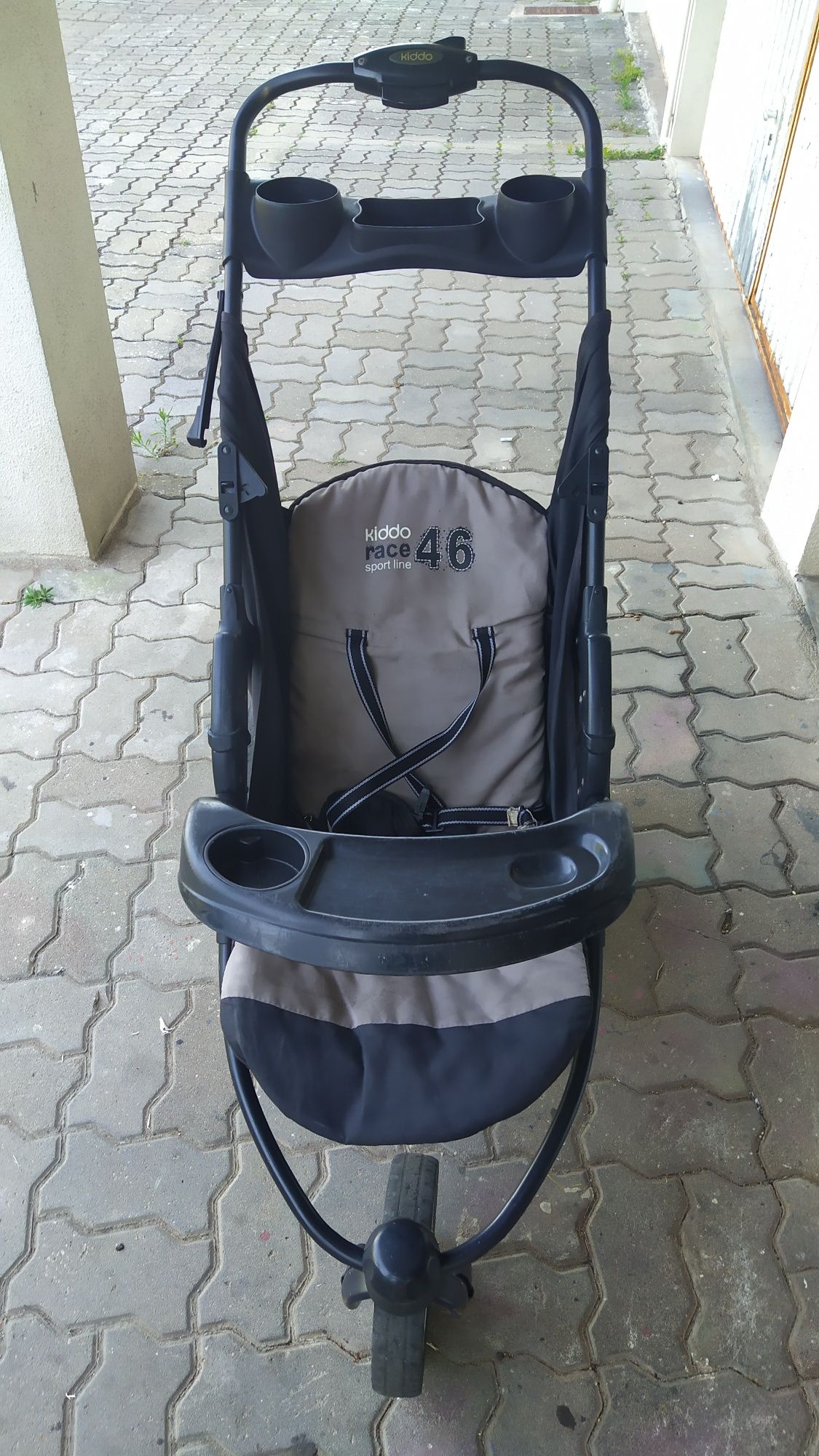 Carro de bebê kiddo