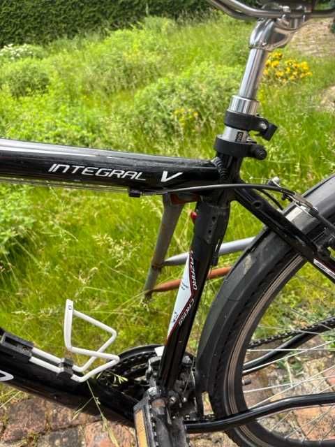 Rower Lazaro Integral V Solidny Cross Men Shimano Altus