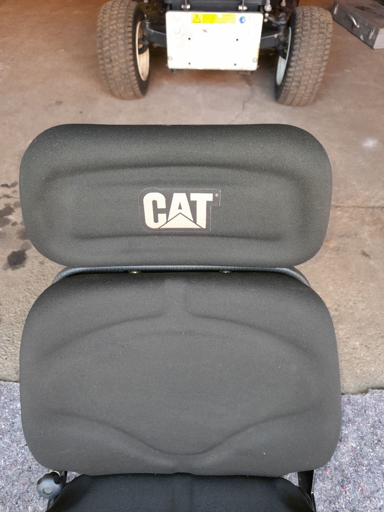 Siedzenie CAT operatora -kierowcy