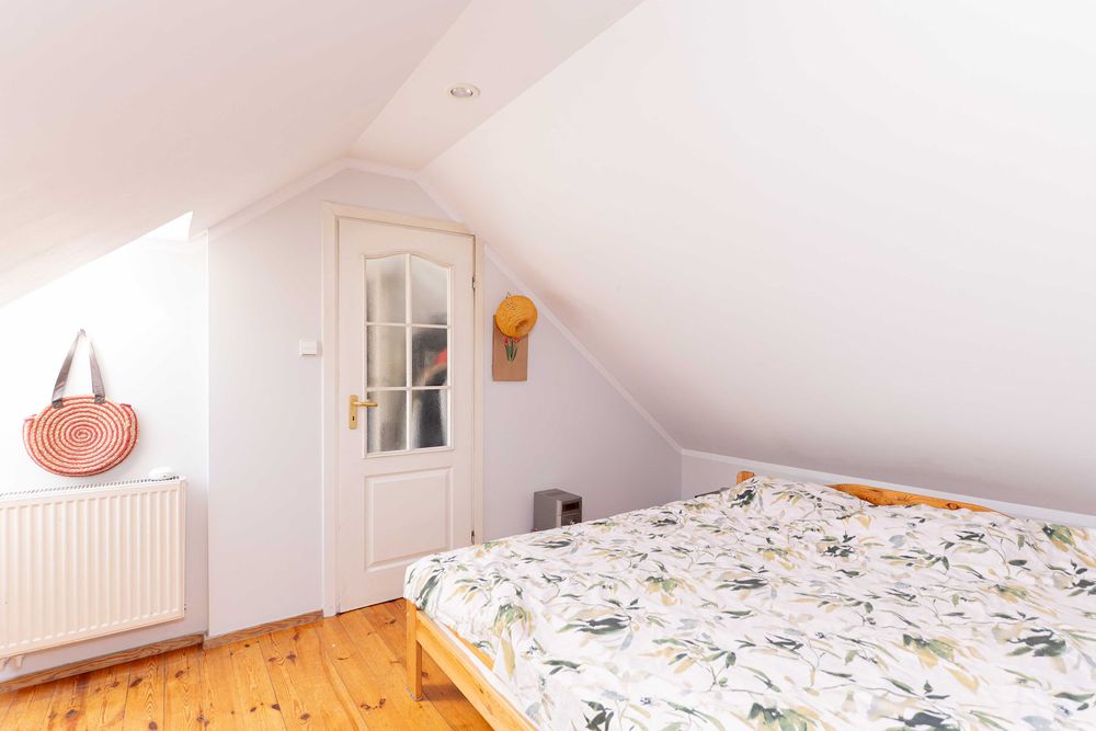 Do wynajęcia dwupokojowe mieszkanie ( 4 pokoje, balkon, Stare Miasto)