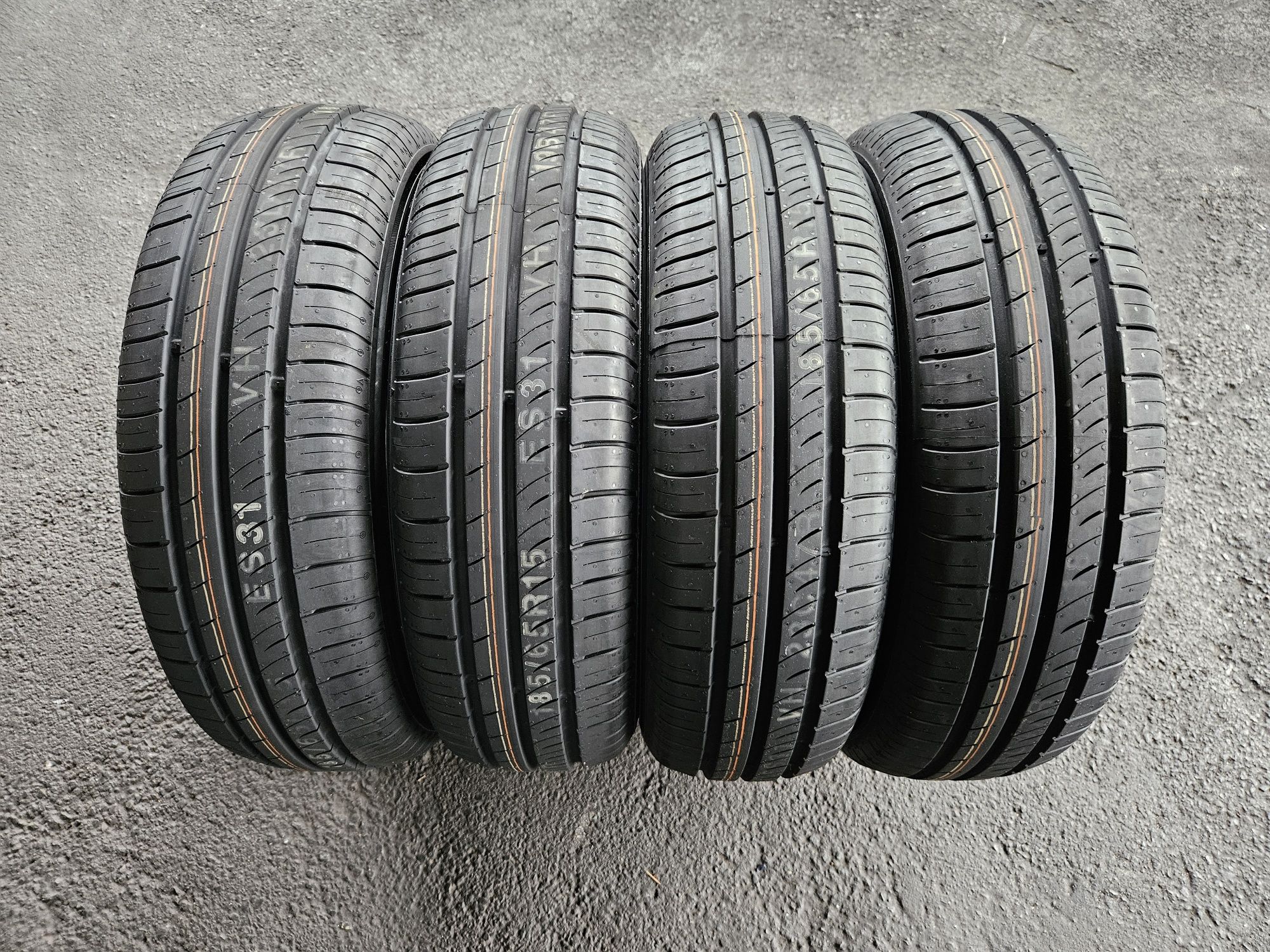 Nowy Kpl Opon Letnich Kumho Ecowing ES31 185.65.15 88H Rok 2022