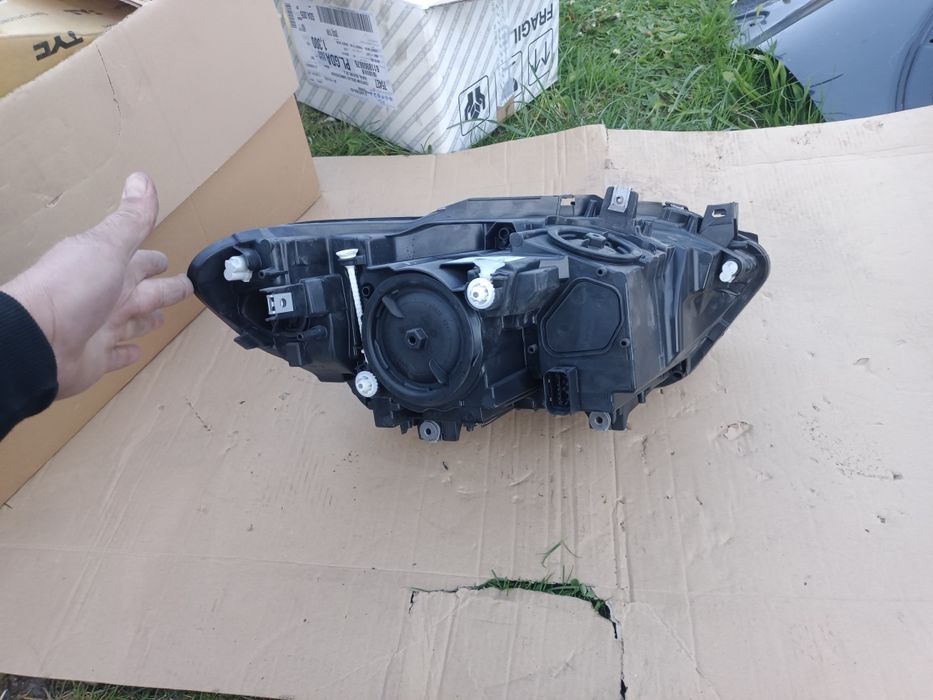 BMW 1 F20 F21 LIFT lampa lewa przód przednia