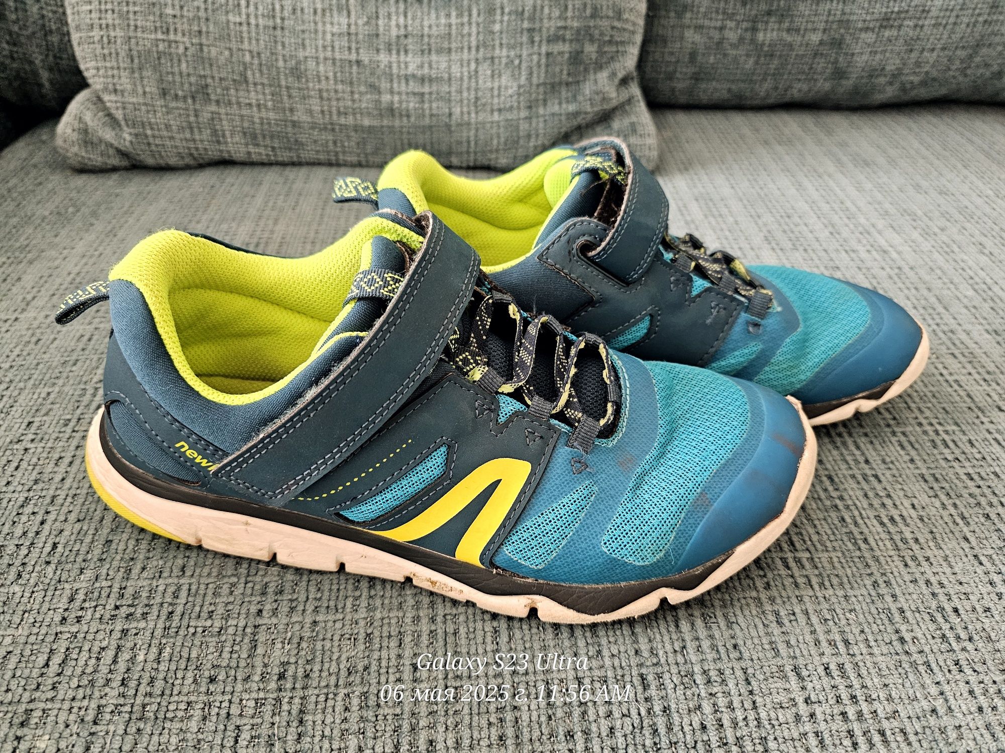 Buty Adidasy Decathlon r.39