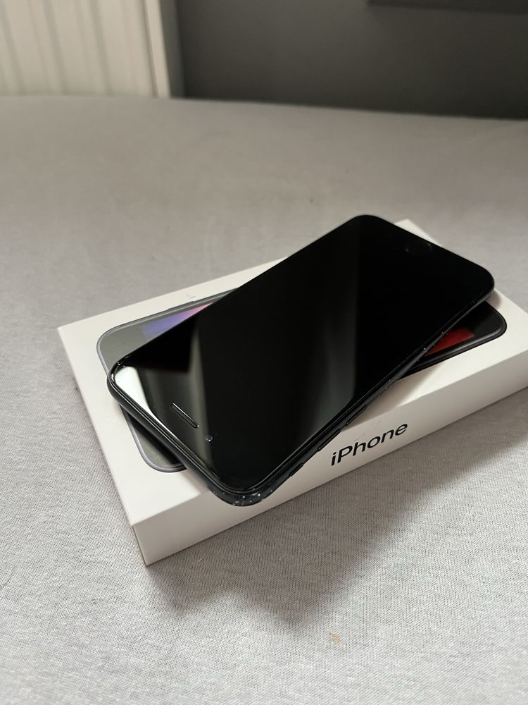 Iphone SE 2022 prawie idealny!!