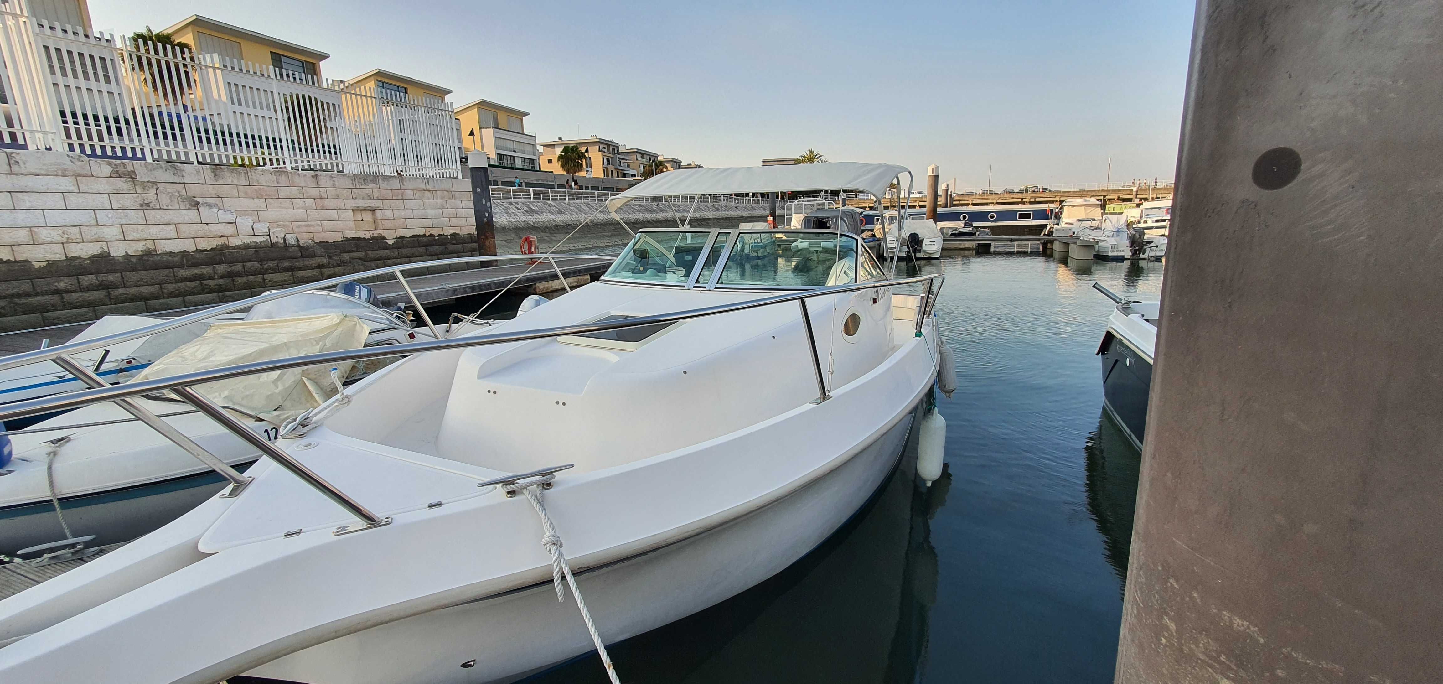 Vendo barco San Remo 7.5m  em óptimo estado