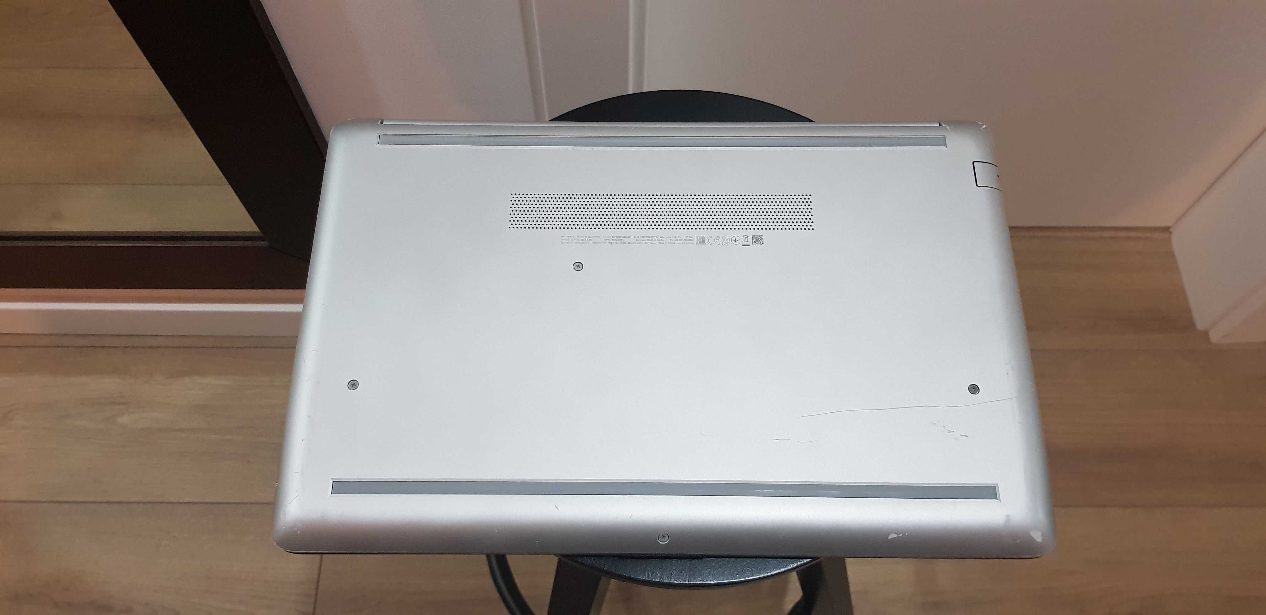 HP Laptop Model 15-da1009np