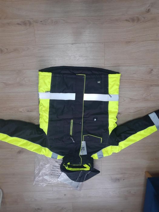 Nowa kurtka BHP rozmiar XL zimowa ciepła , odblaskowa