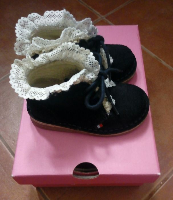 Botas em pele/camurça n. 20, semi novas!