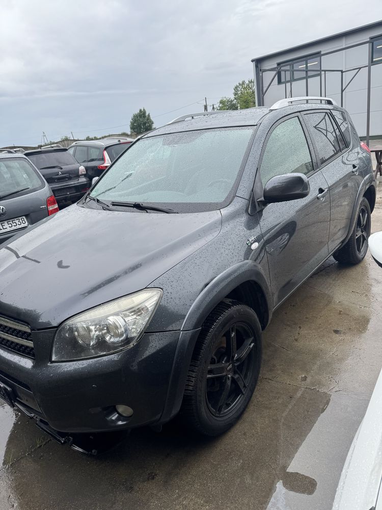 Toyota RAV4 bardzo ladny stan z Niemiec 2.2 diesel DECAT 4x4