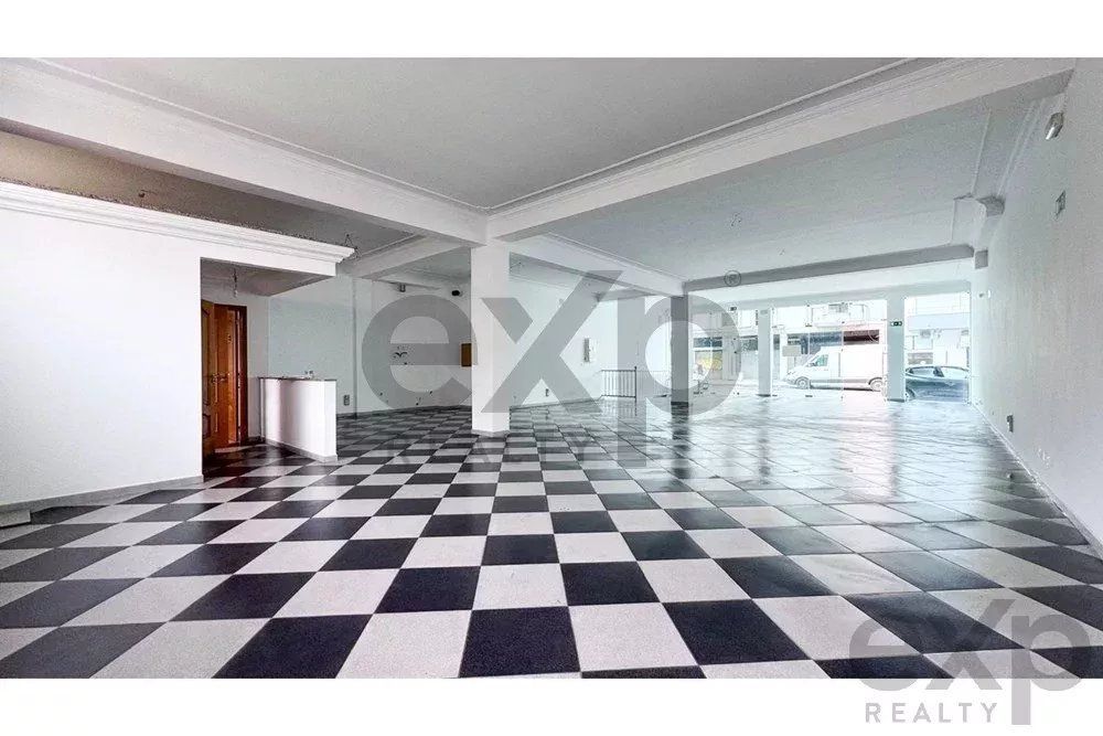 Arrendamento espaço comercial no Centro de Porto de Mós