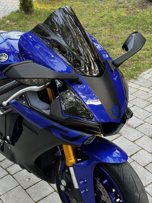 Yamaha YZF-R1 2019 року Akrapovic