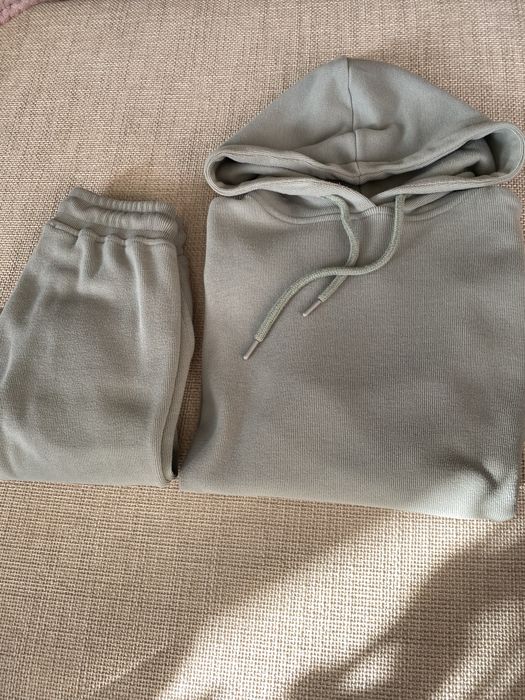 Костюм спортивний жіночий