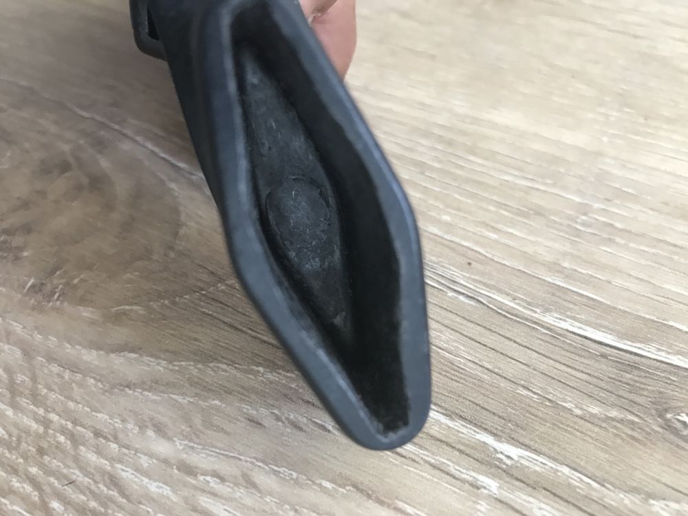 Enrolador de cordas para baixo e contrabaixo
