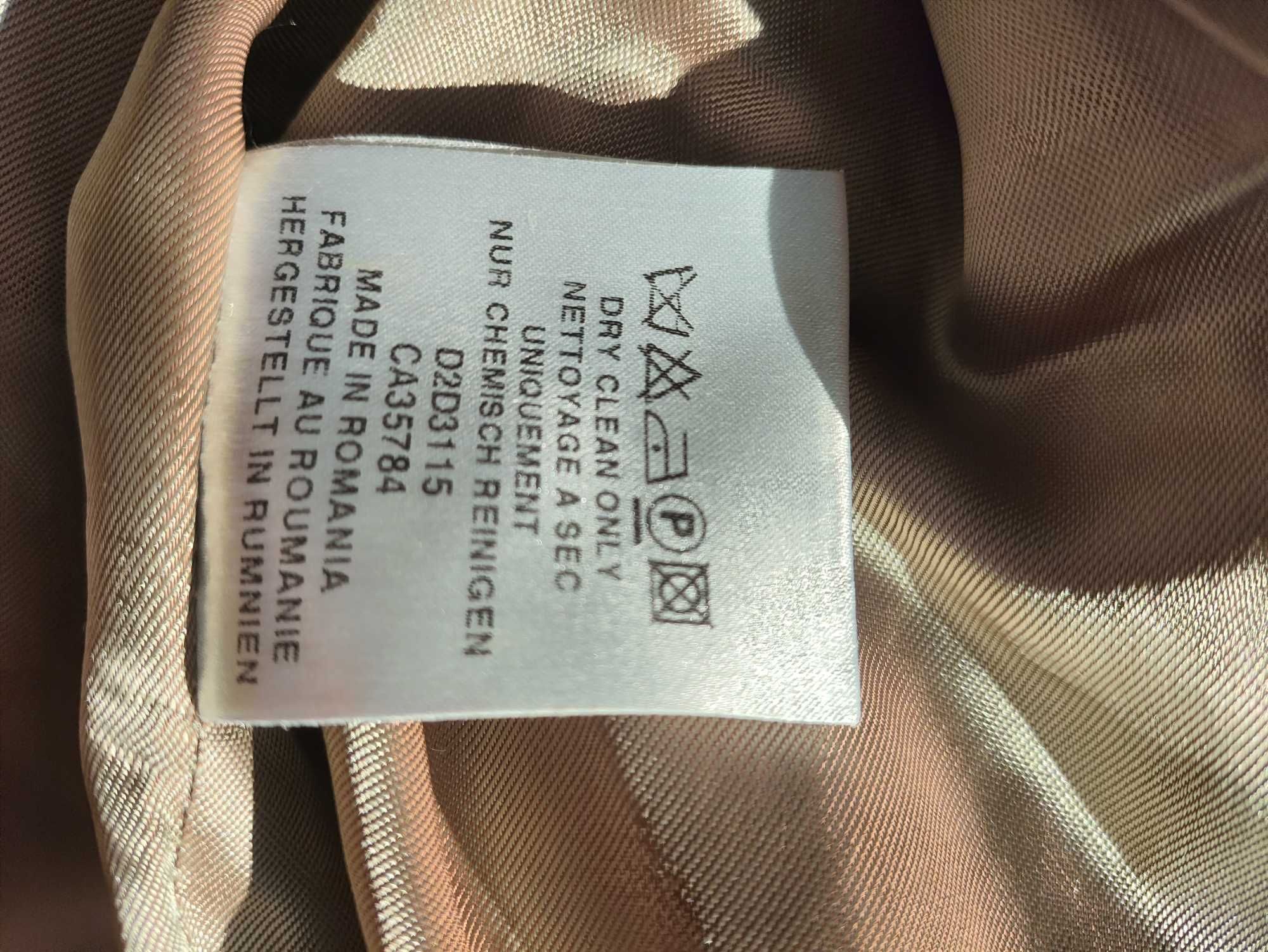Elegancki jedwabny żakiet Windsmoor – rozmiar 18 Hugo Boss płaszcz