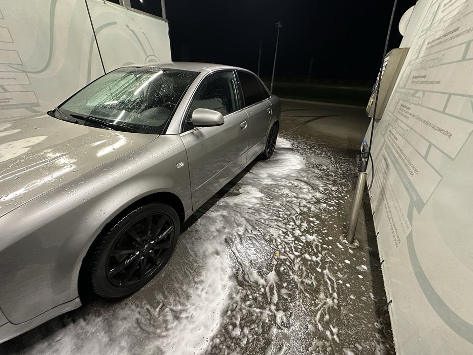 Audi a4b6 2.0fsi 150km