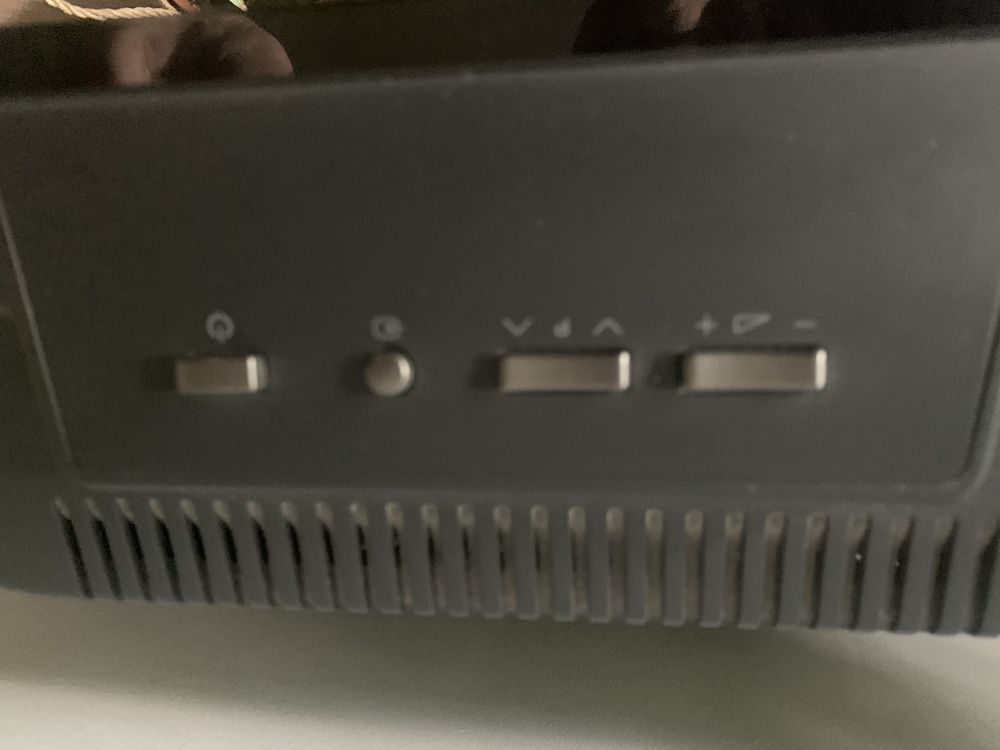 Telewizor Sharp czarny