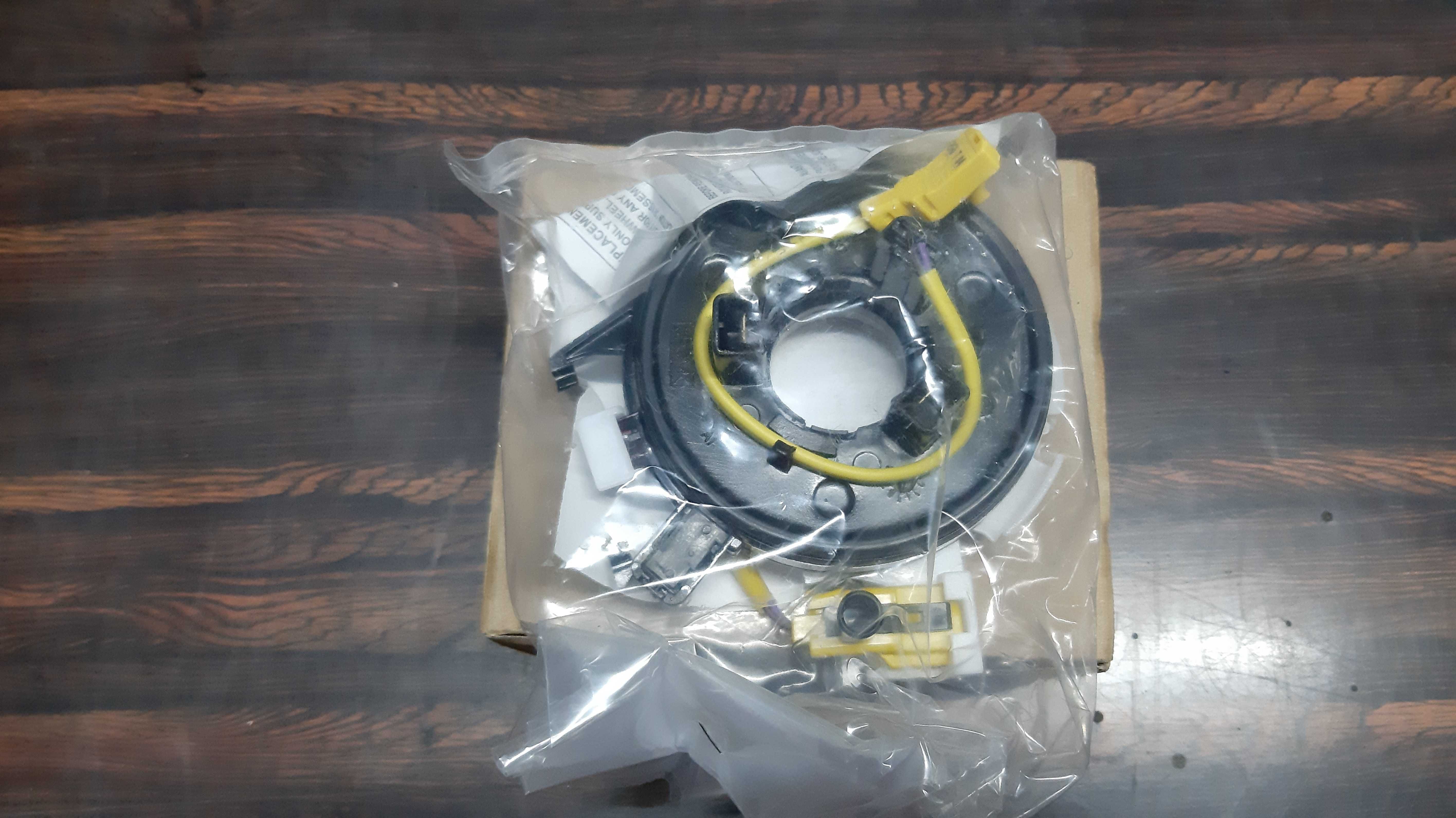 Ford Puma- Anel contactos/Fole de velocidades/Inferior de parachoques