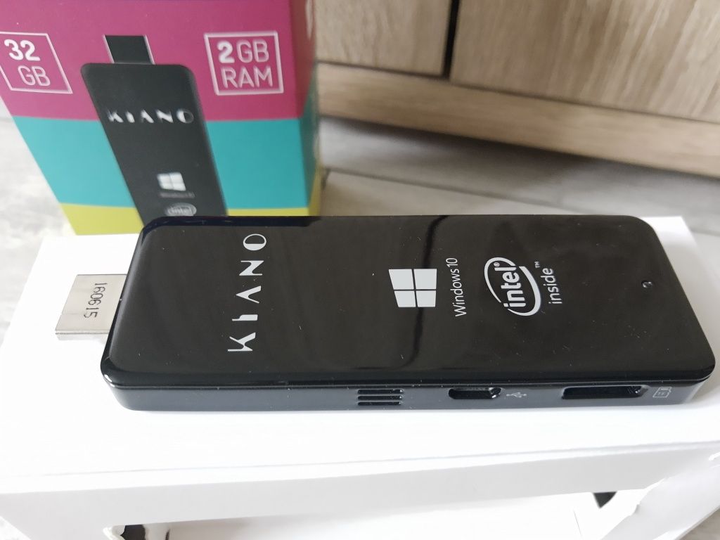 Kiano SlimStick, mini pc 2/32GB, mały komputer na HDMI