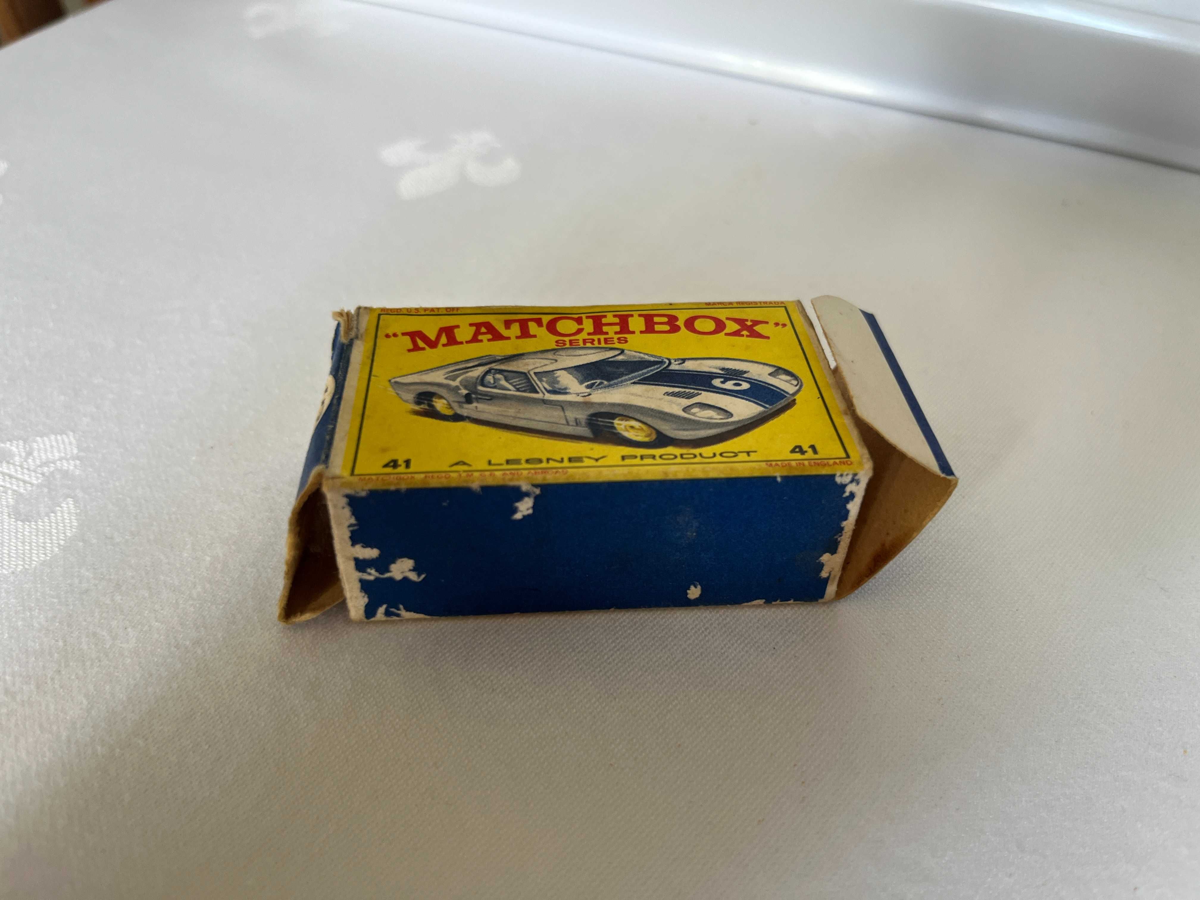Caixa Vazia (empty box) de 41 Matchbox Lesney Ford GT 1ª Série/England