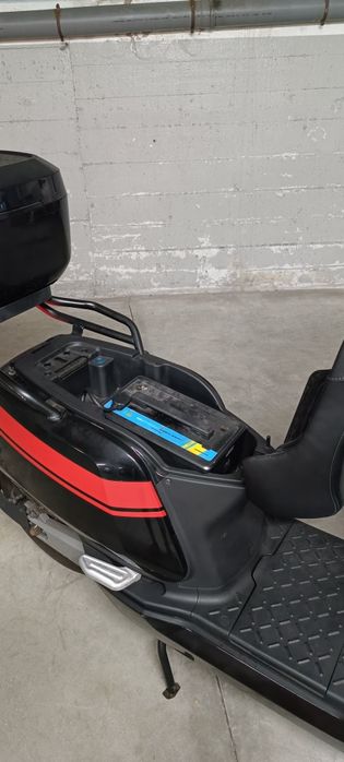 Moto elétrica NIU 5000km