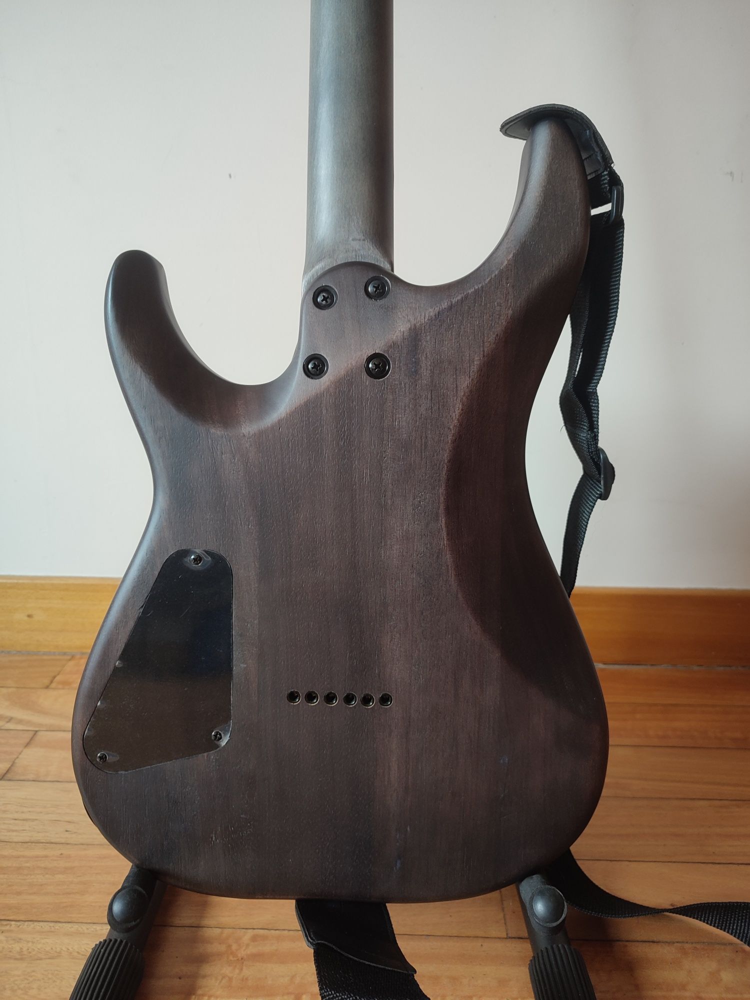 Guitarra Schecter nova