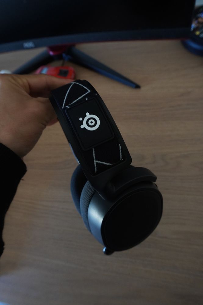 Headsets Arctis 9