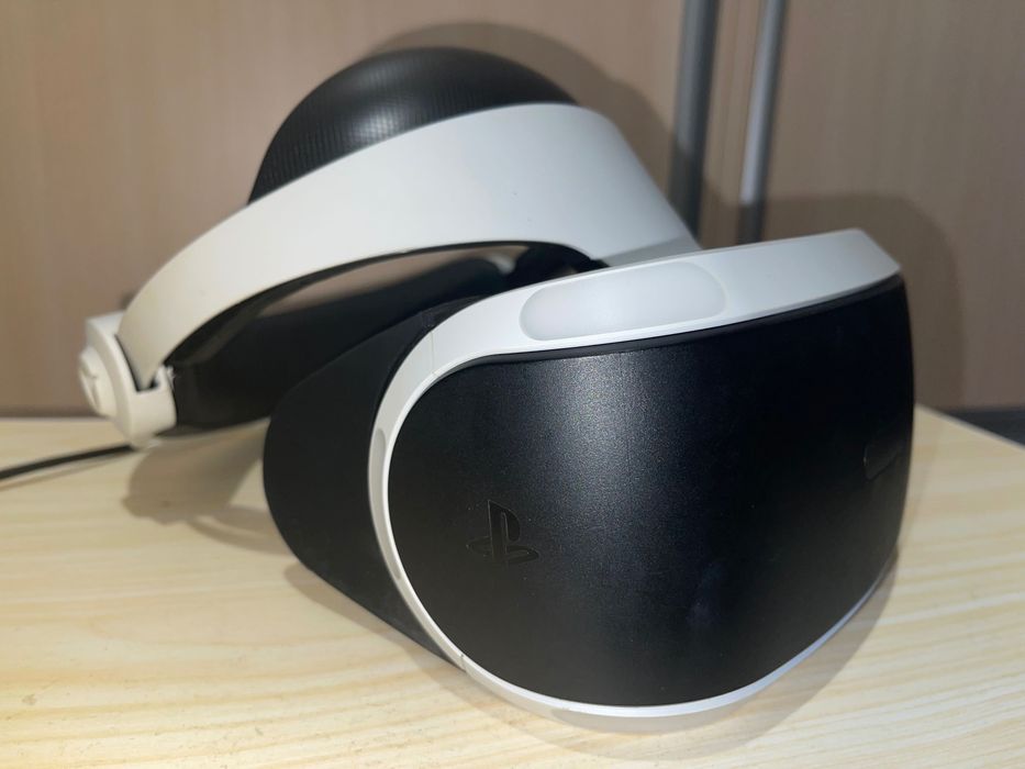 SonyPlaystation VR + муви+підставка (друга ревізія) повний комплект