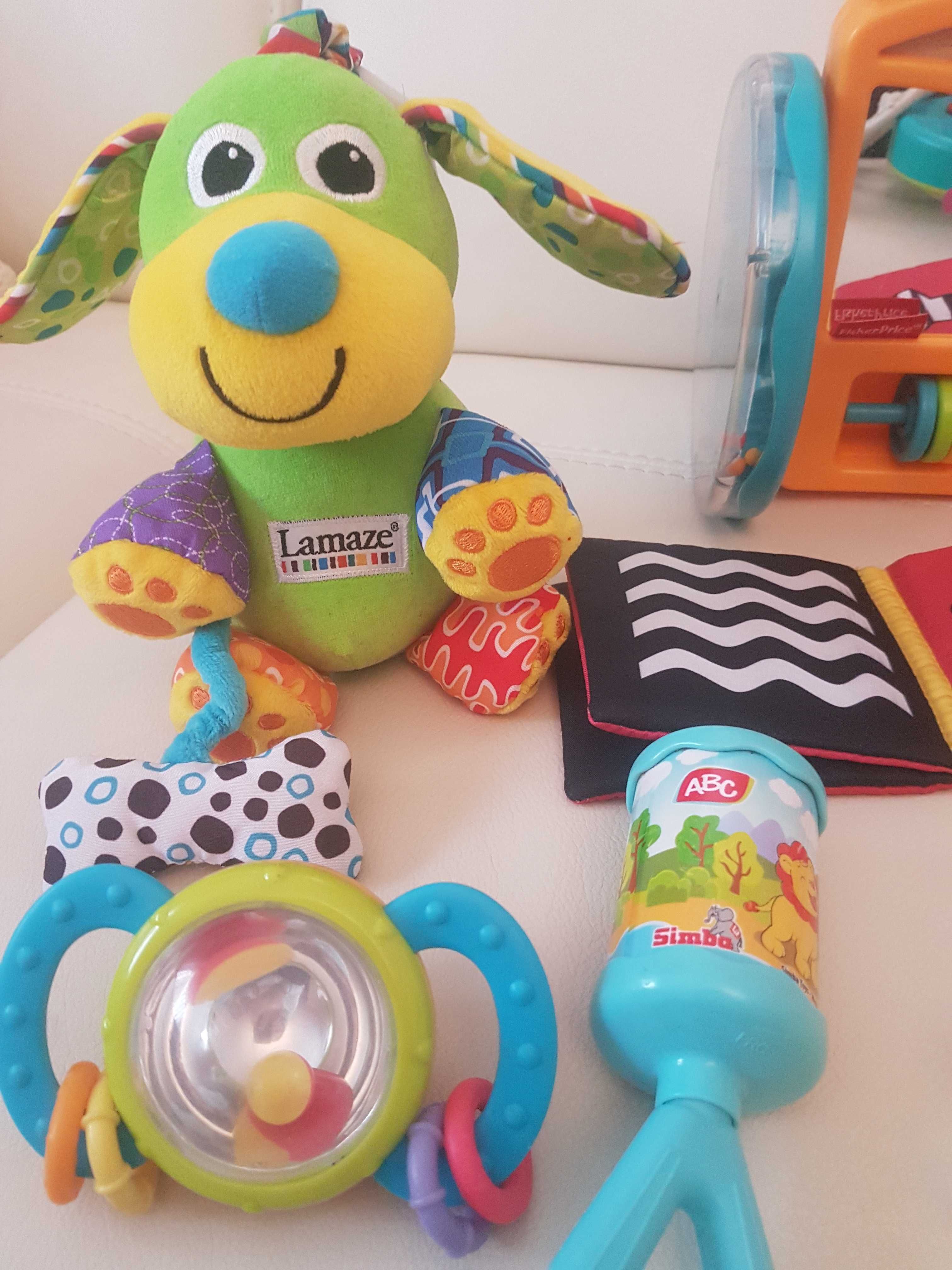 Zestaw firmowych zabawek dla niemowlaka   Mombella Lamaze Fisher Price