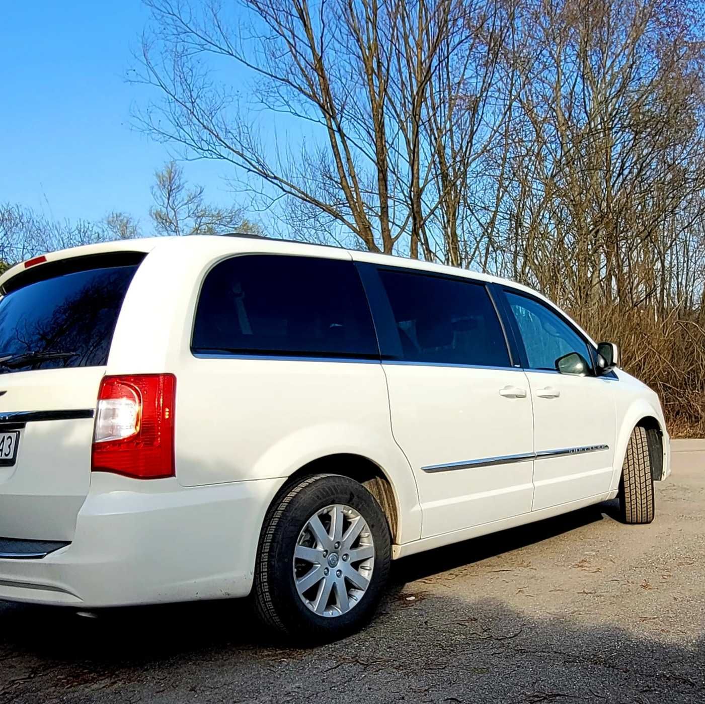 Chrysler town&country 3.6 benzyna/możliwa zamiana/