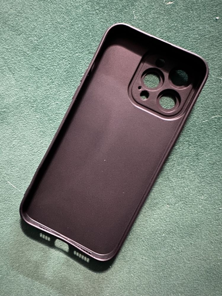 Case guess iphone 14 pro max i inne