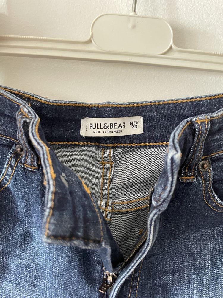 Calções Cintura Subida Pull & Bear