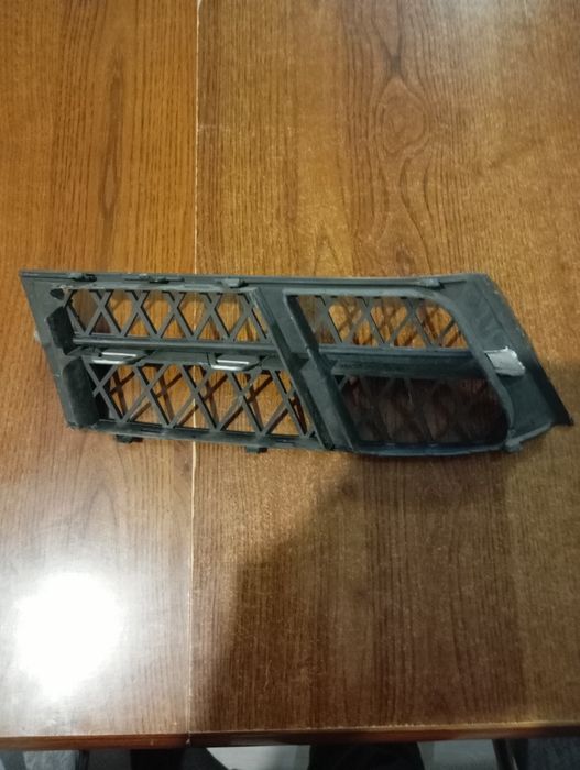 Kratka zderzaka BMW F07