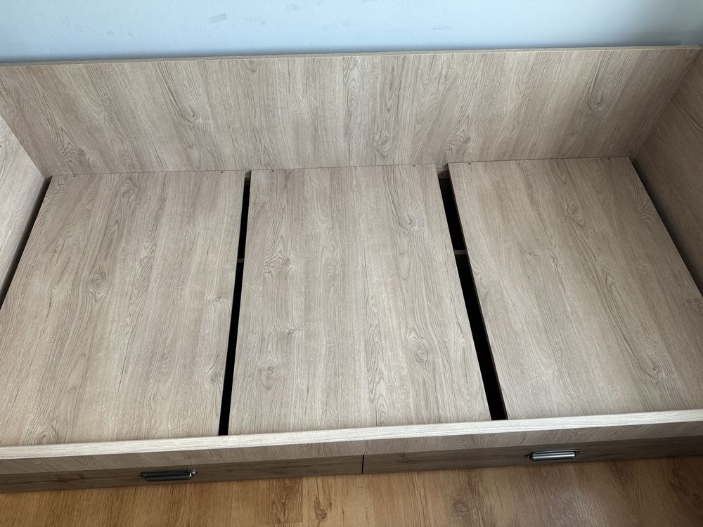 Łóżko 90x200cm z szufladami i materacem agata meble