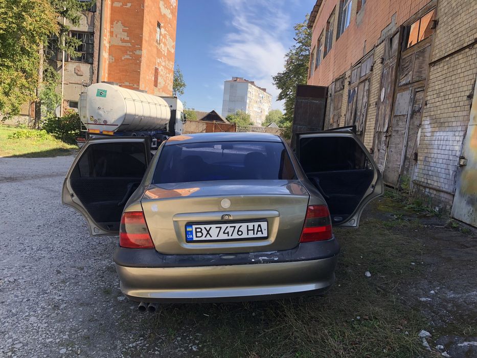 Вектра Б 1.8 газ/бенз