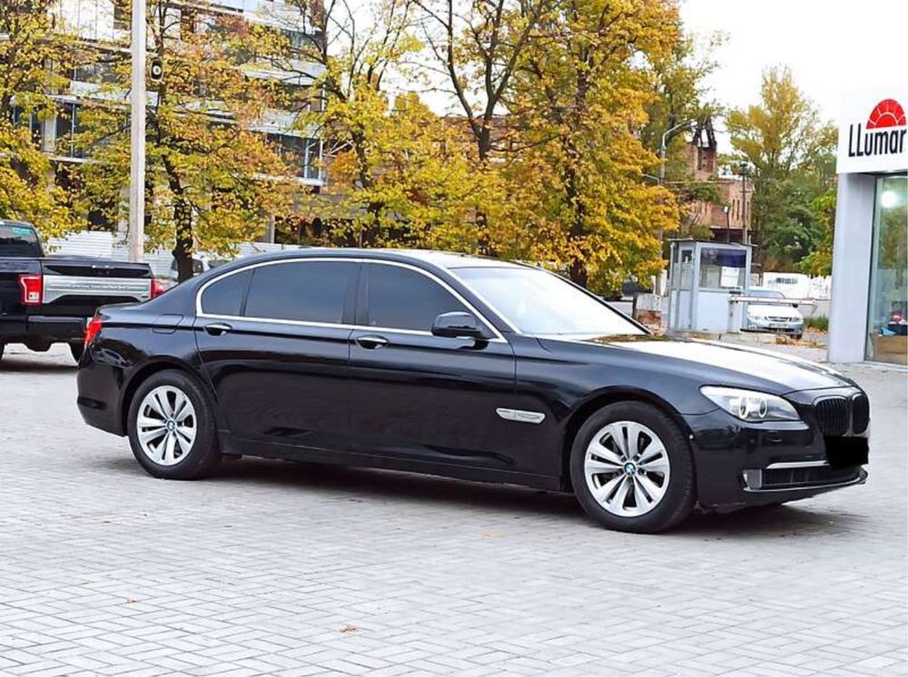 Продам BMW 740IL F01 2009 года
