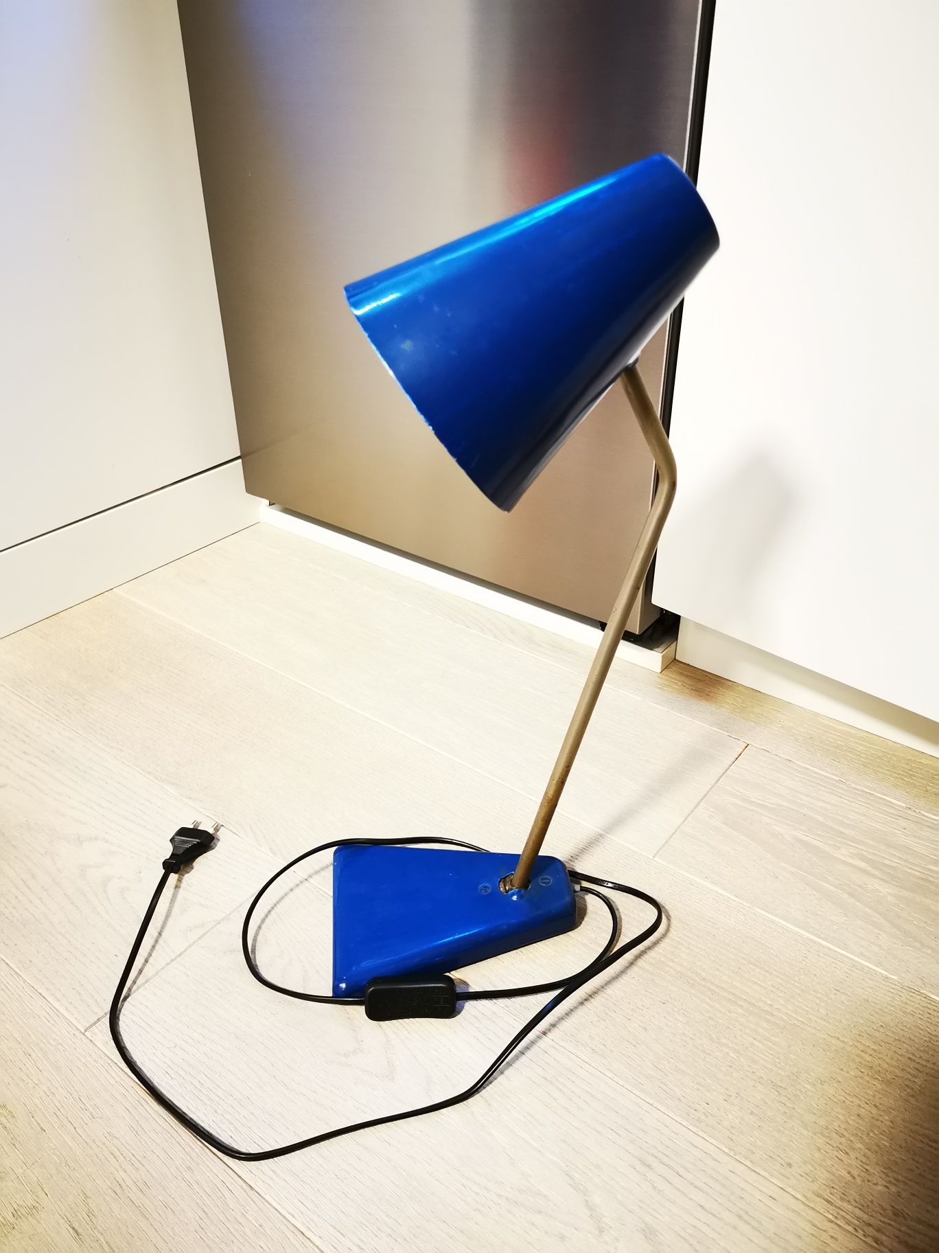Lampa biurkowa PRL niebieska metalowa super stan
