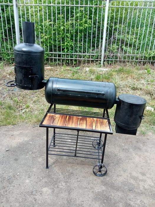 Коптильня смокер мангал